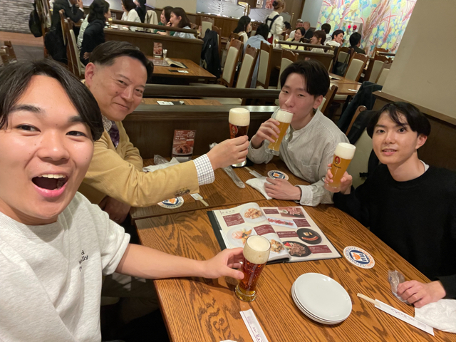 2次会は「ニューミュンヘン 曽根崎店」に行きました。