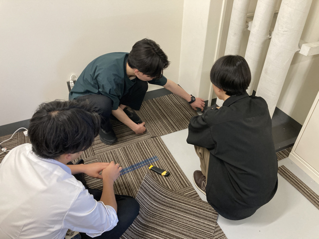 年長の織部くんは経験を活かして後輩たちにコツを伝授していました。