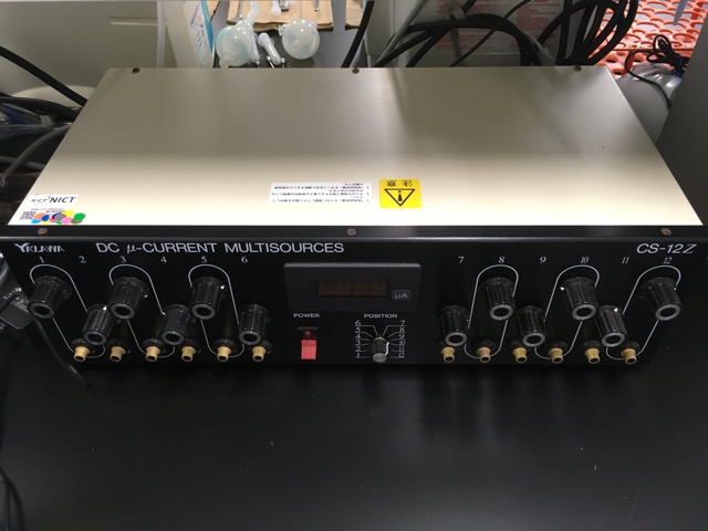 電気分解用定電流電源<br>矢沢科学　CS-12Z