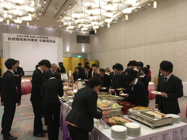 歓談中２