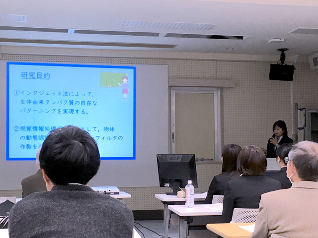 写真を撮りそびれました&hellip;。<br>代わりにかつての佐野先生の雄姿をどうぞ。