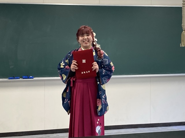 福田さんは優良学生表彰を受けました。